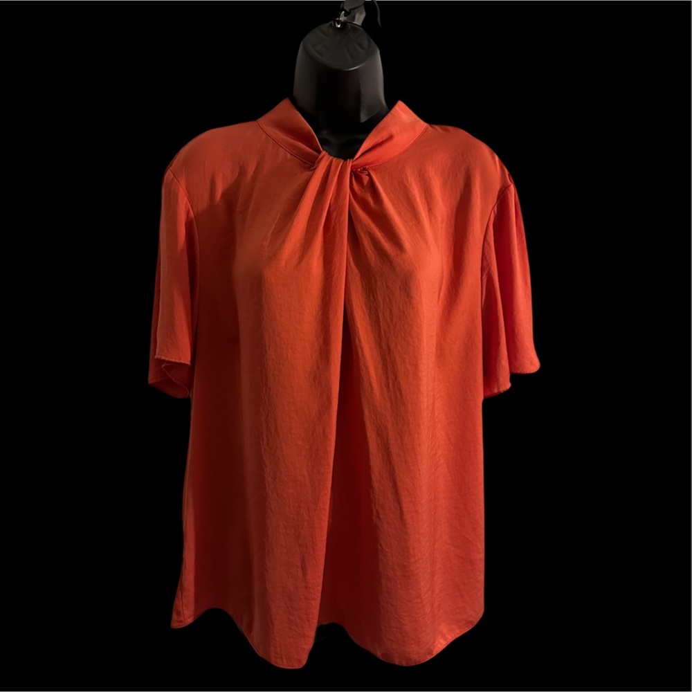 Ann Taylor XL orange salmon short sleeve mock neck blouse with neck twist